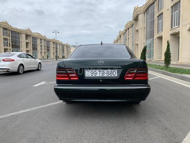 Mercedes E 320 2001, 506,000 km - 3.2 л - Bakı