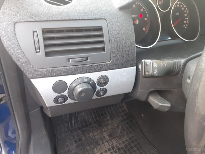 Opel Astra 2005, 197,000 km - 1.3 l - Bakı