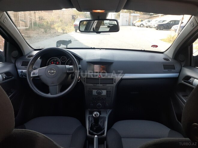 Opel Astra 2005, 197,000 km - 1.3 l - Bakı
