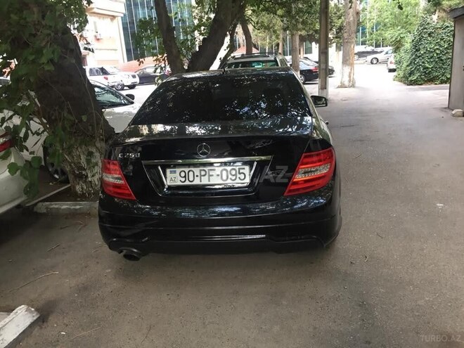 Mercedes C 250 2013, 124,000 km - 1.8 l - Bakı