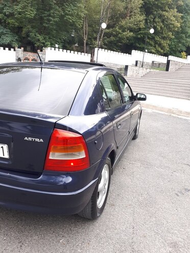 Opel Astra 1998, 285,000 km - 1.6 л - Şəki