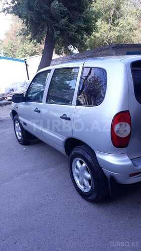 Chevrolet Niva 2004, 260,000 km - 1.7 l - Sumqayıt