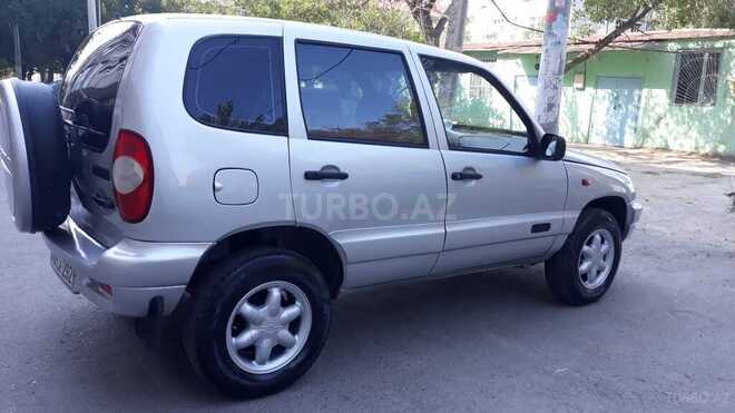 Chevrolet Niva 2004, 260,000 km - 1.7 l - Sumqayıt