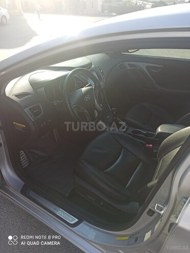 Hyundai Elantra 2015, 65,100 km - 2.0 л - Bakı