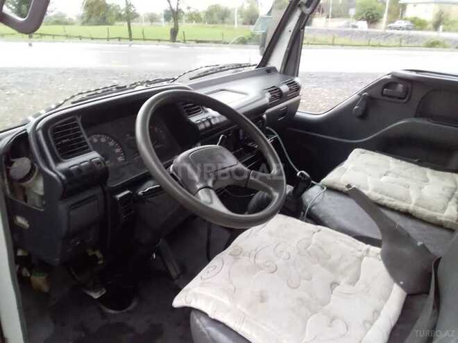 Isuzu NHR 55 E 2008, 334,700 km - 2.8 l - Qax