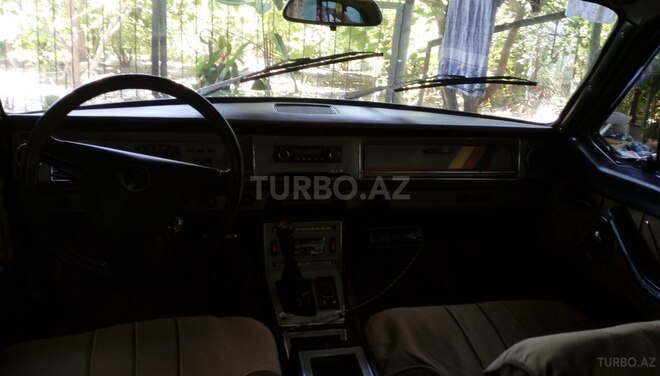 GAZ 24 1982, 200,000 km - 2.5 l - Bakı