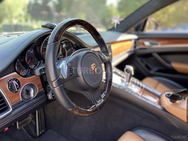 Porsche Panamera Turbo 2015, 91,221 km - 4.8 л - Bakı