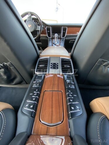 Porsche Panamera Turbo 2015, 91,221 km - 4.8 л - Bakı