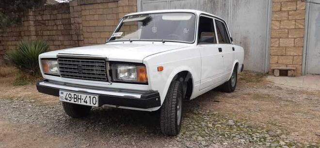 LADA (VAZ) 2107 2008, 260,000 km - 1.6 л - Saatlı