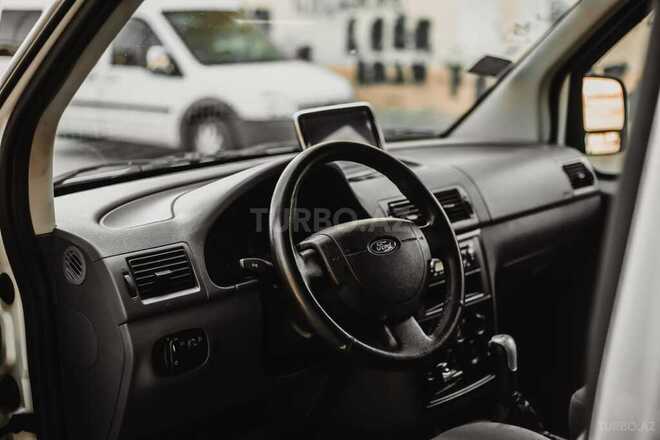 Ford Tourneo Connect 2007, 375,000 km - 1.8 l - Bakı