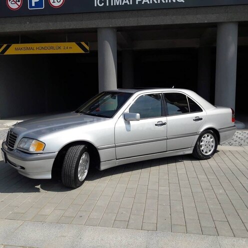 Mercedes C 230 1998, 250,000 km - 2.3 l - Bakı