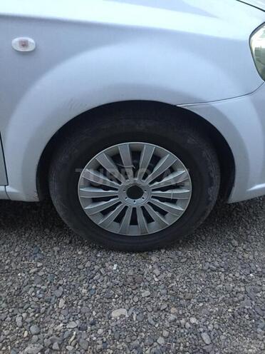 Chevrolet Aveo 2011, 155,000 km - 1.2 l - Tovuz