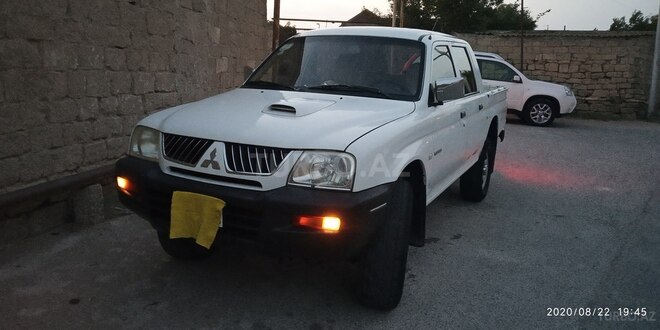 Mitsubishi L200 2005, 164,000 km - 2.5 л - Bakı