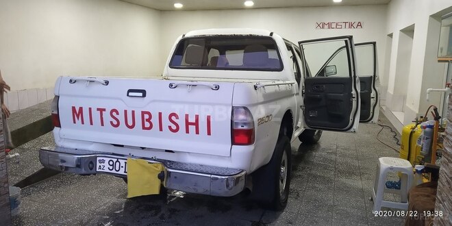 Mitsubishi L200 2005, 164,000 km - 2.5 л - Bakı