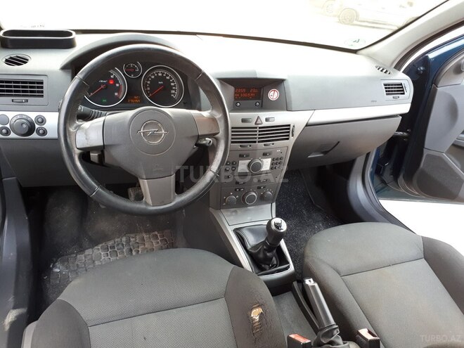 Opel Astra 2006, 240,000 km - 1.3 l - Bakı