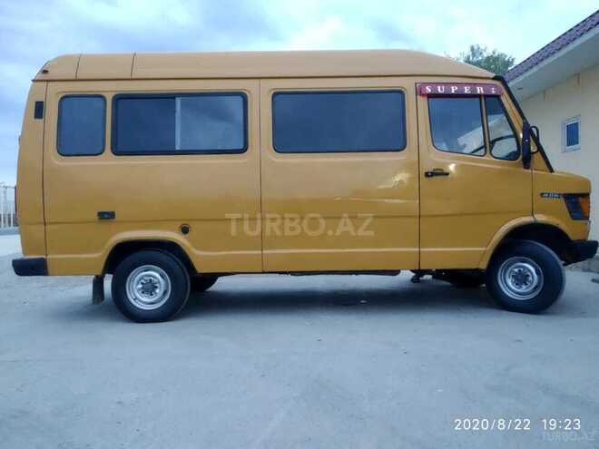 Mercedes 208 D 1989, 695,872 km - 2.3 l - Şirvan