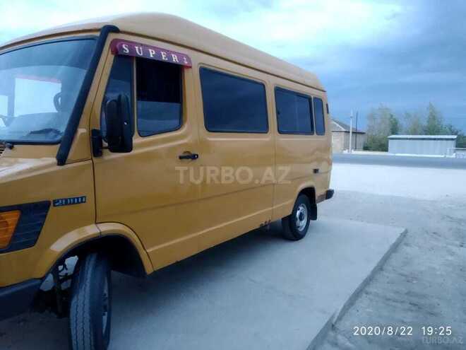 Mercedes 208 D 1989, 695,872 km - 2.3 l - Şirvan