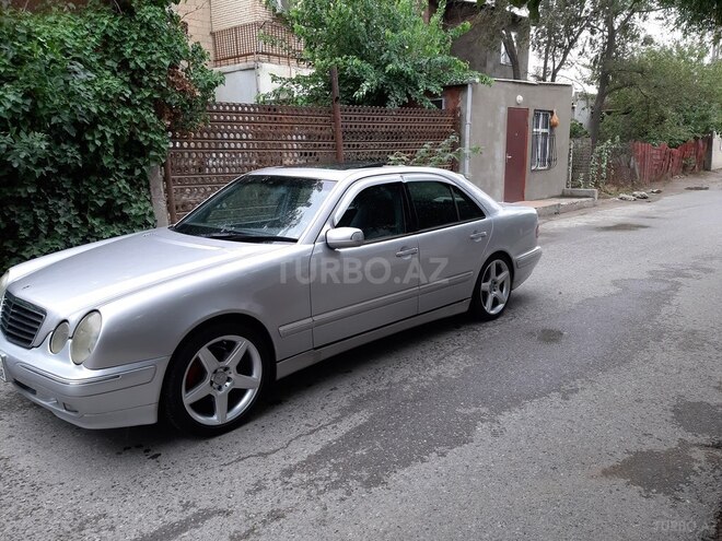 Mercedes E 320 2002, 320,463 km - 3.2 л - Bakı