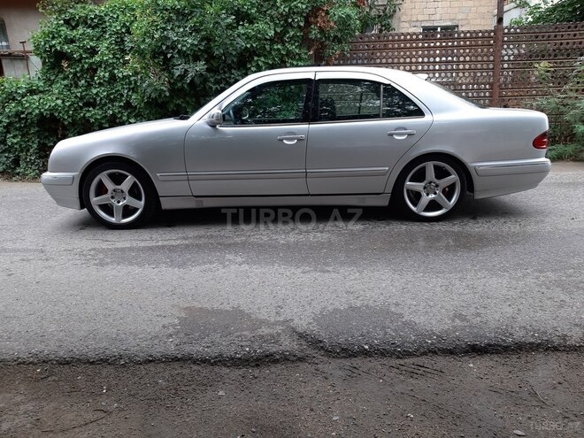 Mercedes E 320 2002, 320,463 km - 3.2 л - Bakı