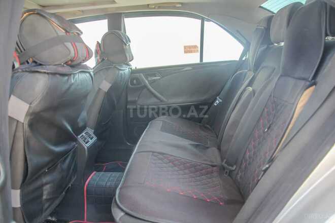 Mercedes E 270 2000, 388,000 km - 2.7 л - Bakı