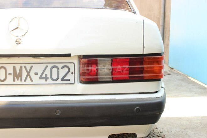 Mercedes 190 1990, 303,000 km - 2.0 l - Lənkəran