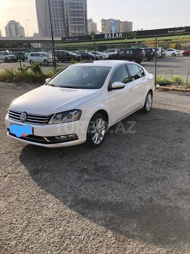 Volkswagen Passat 2011, 186,000 km - 1.8 l - Bakı
