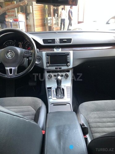 Volkswagen Passat 2011, 186,000 km - 1.8 l - Bakı