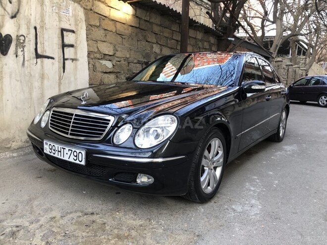 Mercedes E 240 2004, 258,000 km - 2.6 л - Bakı