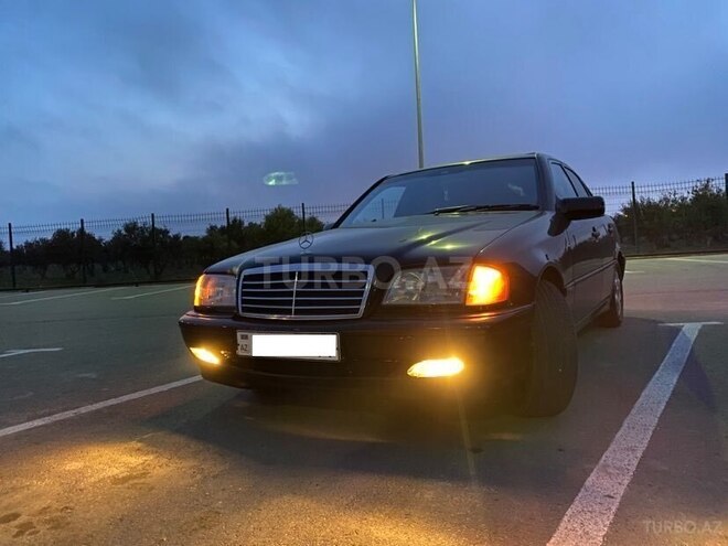 Mercedes C 230 1999, 224,000 km - 2.3 л - Bakı