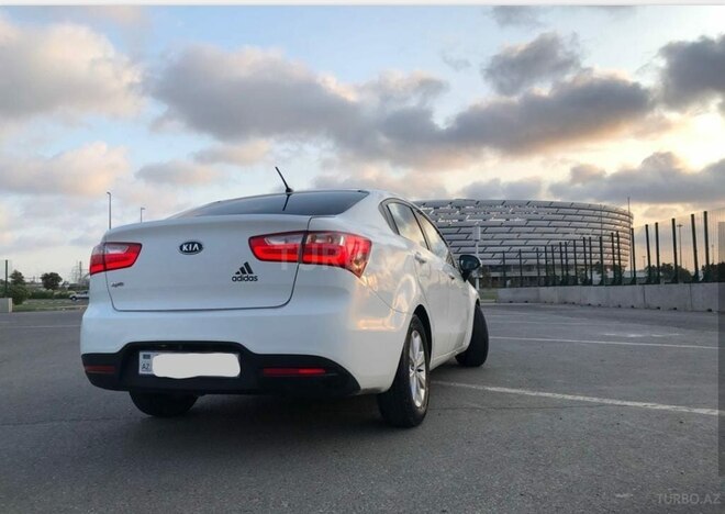 Kia Rio 2012, 278,600 km - 1.4 l - Sumqayıt