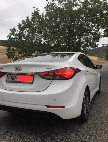 Hyundai Elantra 2014, 68,000 km - 1.8 l - Quba