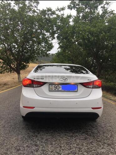 Hyundai Elantra 2014, 68,000 km - 1.8 l - Quba