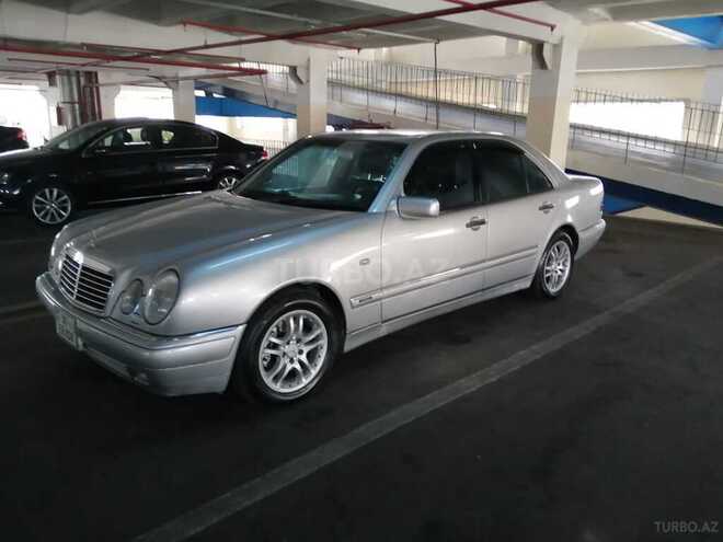 Mercedes C 220 1998, 240,000 km - 3.2 l - Bakı