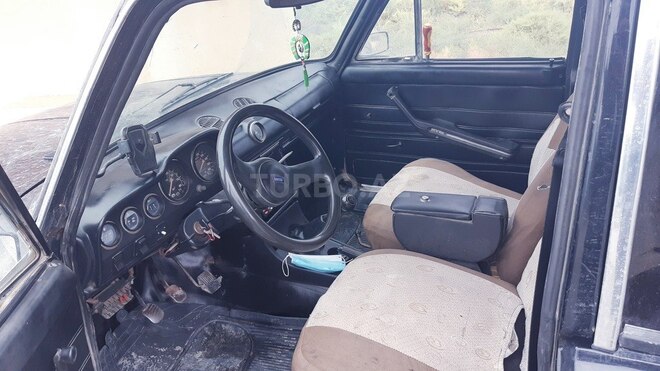 LADA (VAZ) 2106 1982, 200,000 km - 1.5 l - Salyan