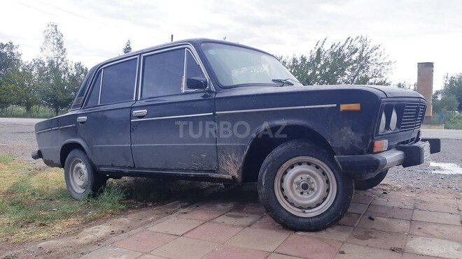 LADA (VAZ) 2106 1982, 200,000 km - 1.5 l - Salyan