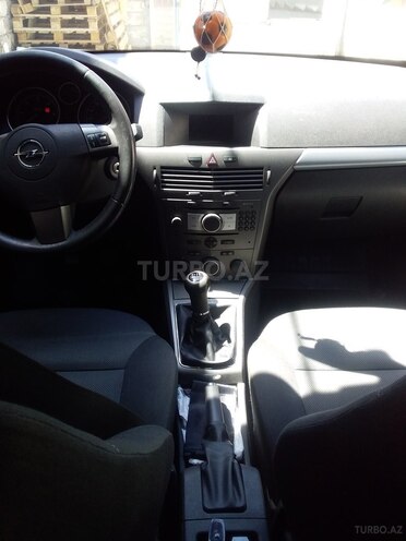 Opel Astra 2006, 247,000 km - 1.3 l - Bakı