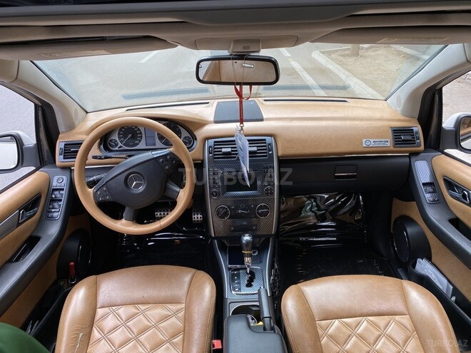 Mercedes B 200 2010, 90,000 km - 2.0 л - Bakı