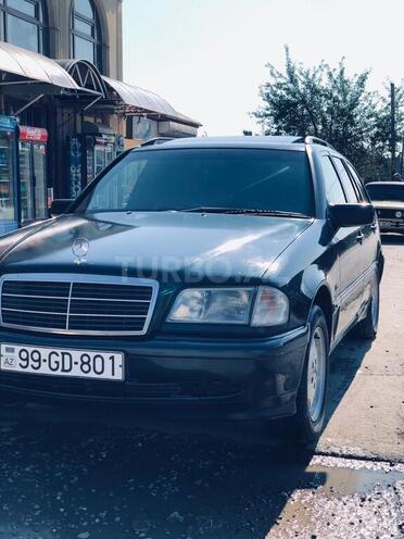 Mercedes C 180 1998, 320,000 km - 1.8 l - Quba