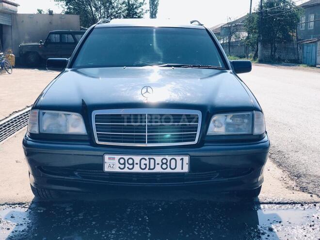 Mercedes C 180 1998, 320,000 km - 1.8 l - Quba