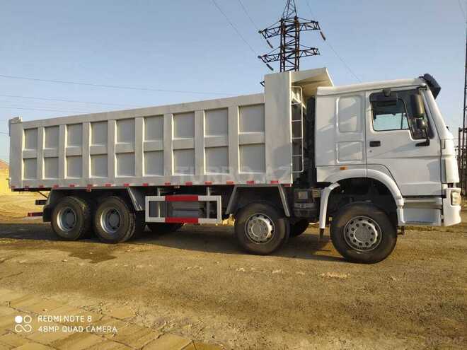 HOWO Sinotruk 2012, 200,000 km - 11.0 l - Bakı