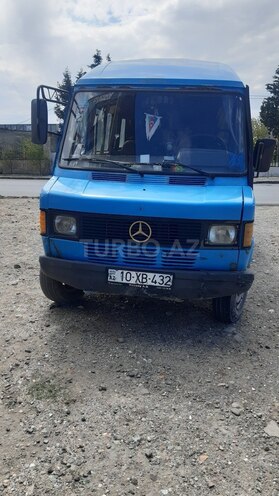 Mercedes 208 D 1992, 685,129 km - 2.9 л - Sumqayıt
