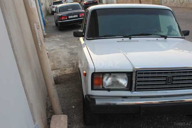 LADA (VAZ) 2107 2006, 257,000 km - 1.6 l - Bakı