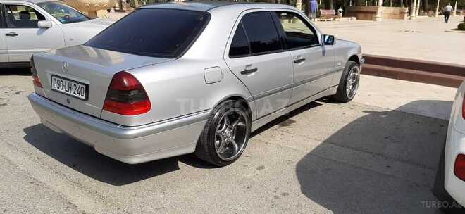 Mercedes C 240 1999, 271,000 km - 2.4 л - Bakı