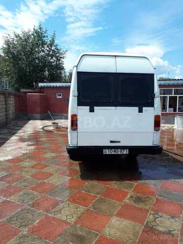 Mercedes 410 D 1994, 455,600 km - 2.5 l - Liman