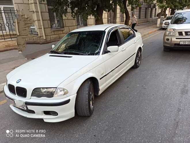 BMW 318 2000, 250,000 km - 1.9 л - Bakı