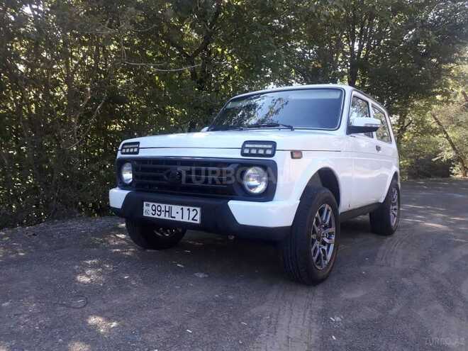 LADA (VAZ) Niva 2010, 200,000 km - 1.7 л - Şirvan