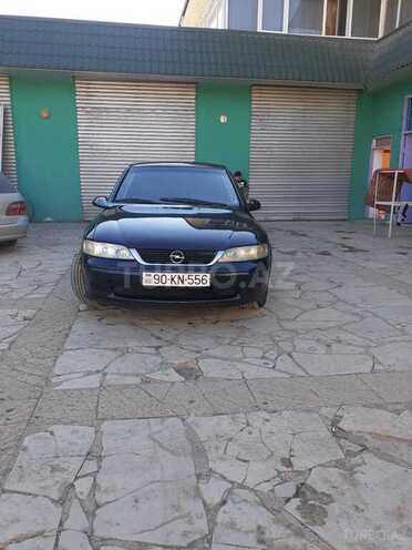 Opel Vectra 1999, 320,245 km - 1.6 l - Qazax