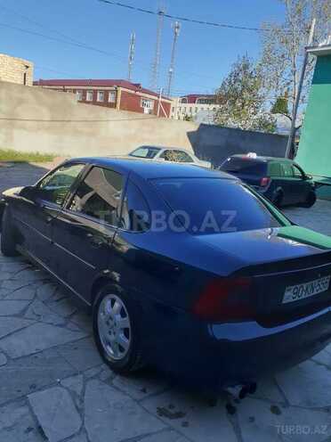 Opel Vectra 1999, 320,245 km - 1.6 l - Qazax
