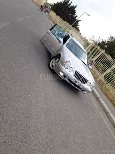 Mercedes E 240 2000, 200,239 km - 2.4 l - Bakı
