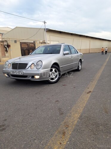 Mercedes E 240 2000, 200,239 km - 2.4 l - Bakı
